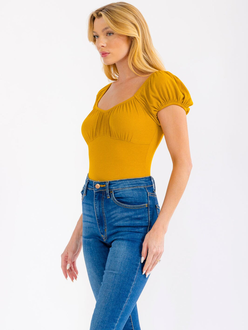 WOMEN'S SHORT SLEEVE RIBBED BODYSUIT